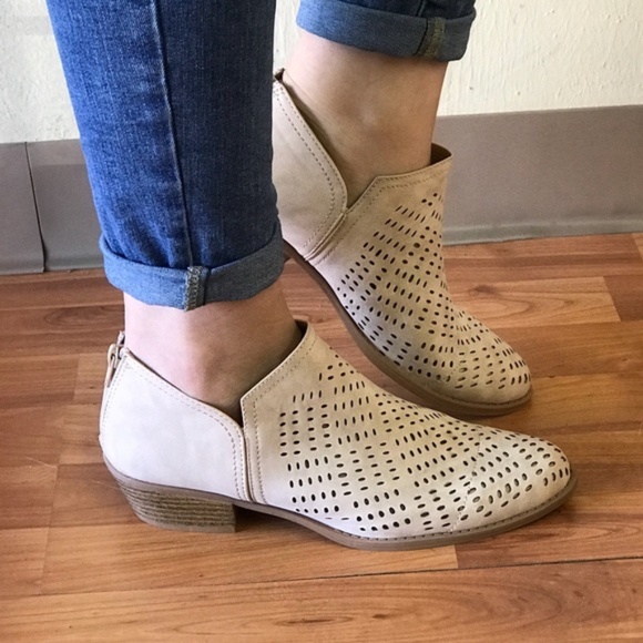 Katie Taupe Booties - Picture 1 of 2